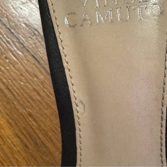 Vince Camuto black strappy heels, size 7 (37) - Picture 8 of 16